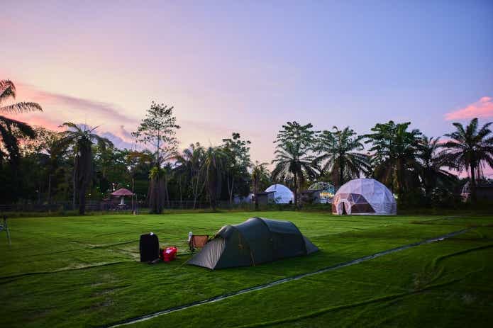 施設の中にある”アマンダグランピングサイト