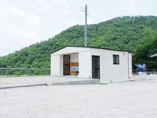 見晴らし抜群のキャンプ場。大人数グループでの宿泊もおすすめ