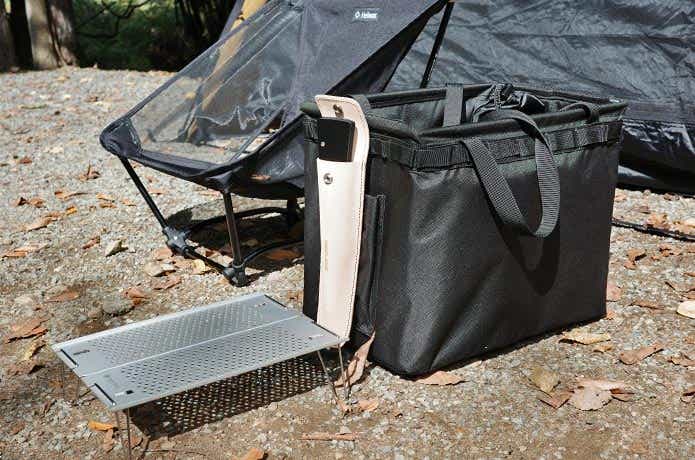 コンテナに取り付けたメタ扇と専用ケース