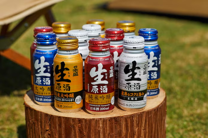 たくさんの種類の日本盛「生原酒ボトル缶」