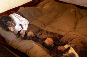 【もはや布団】DODから、寝心地が“リッチ”すぎる「わがやのシュラフRICH」発売