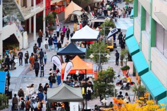 ゼインアーツやA&Fが集結！“街中でキャンプ気分”が味わえる、「なんばソトフェス」が入場無料で開催！