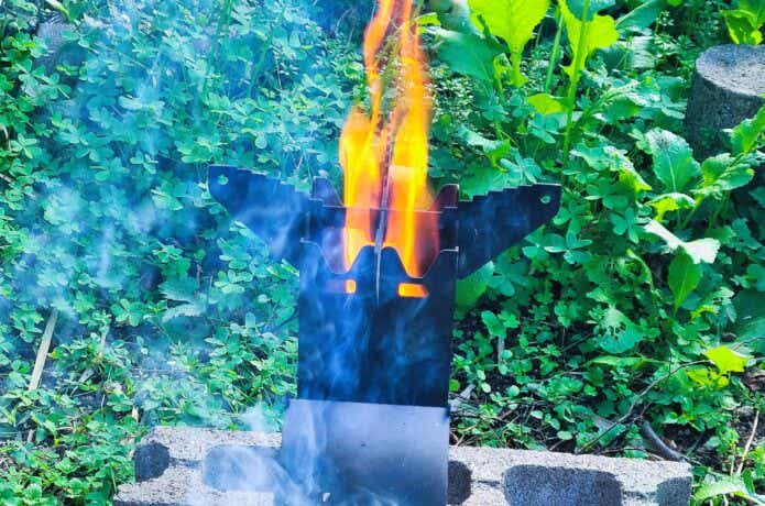 Emu-One「ロケットストーブ Fire Beast2」