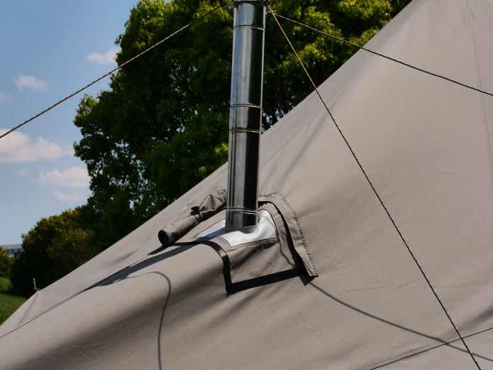 ラーテルワークス「TRIAS（トリアス）」