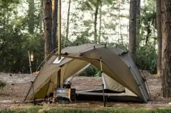 【2万円台〜】薪ストーブが使える！ソロ&デュオ向け「煙突穴付きテント」9選