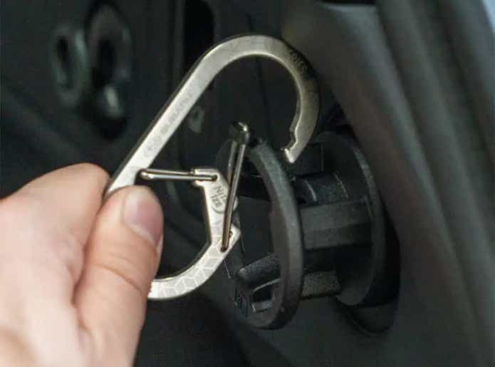 スバル　アソマタス