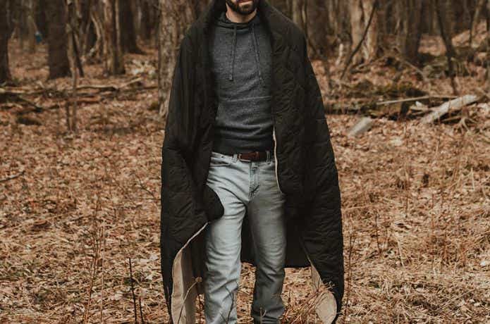 BROOKLYN OUTDOOR COMPANY The Eco Down Thermal Fleece Blanket