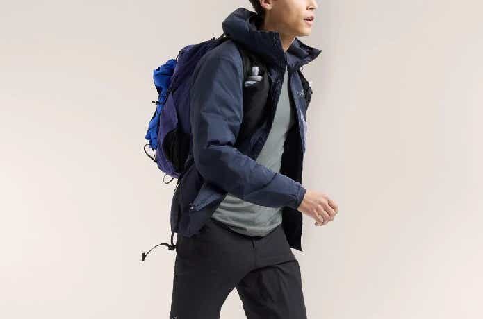 アークテリクス アトム フーディ