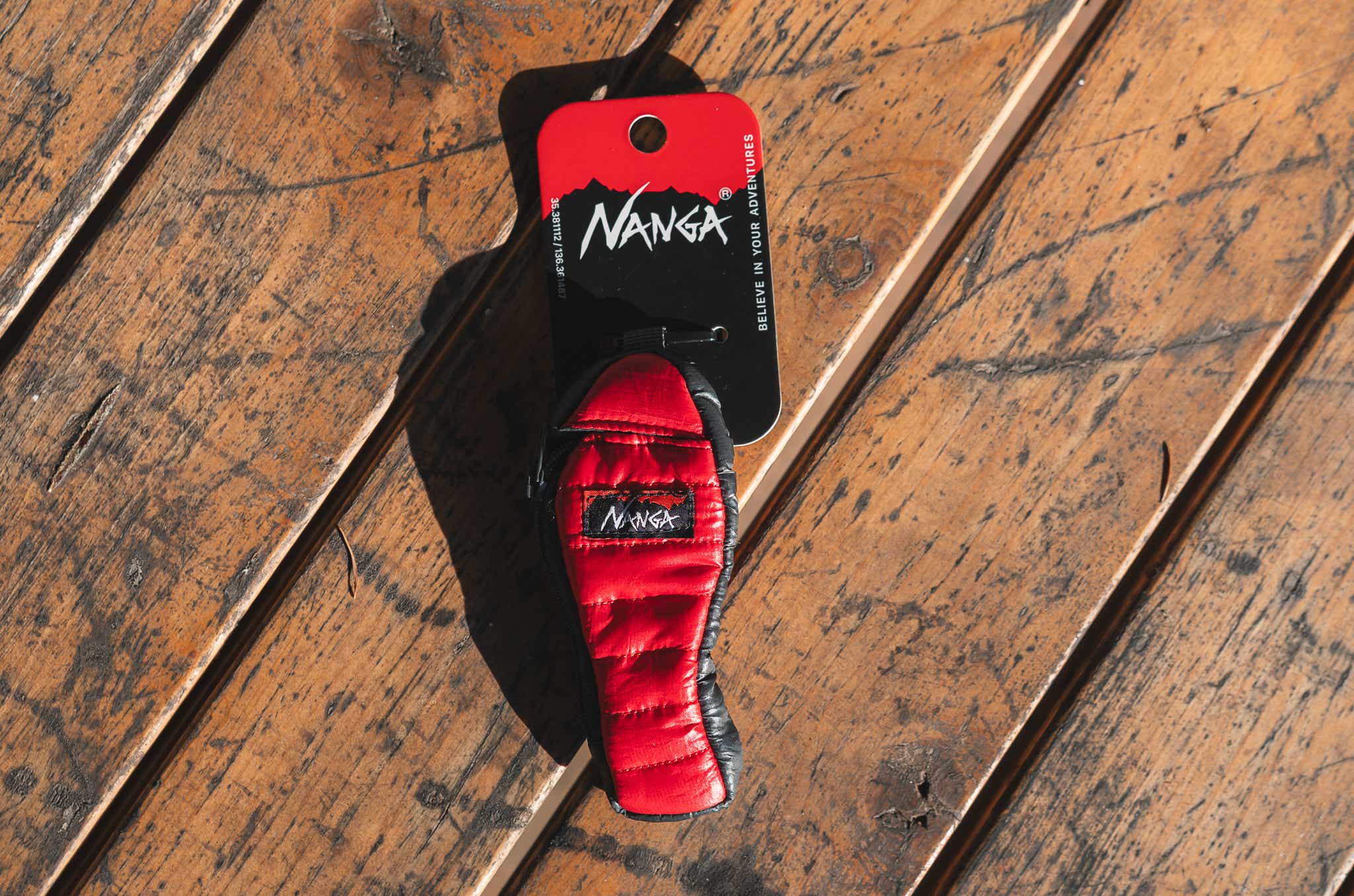 NANGA_ミニスリーピングバッグキーホルダー_パッケージ