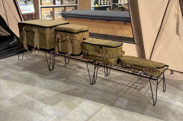 アルペンアウトドアーズの軽量アウトドアラック3点セット