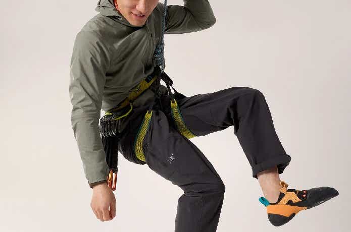 スコーミッシュ フーディ メンズ