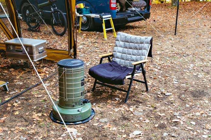 ワイドダウンブランケット（CAMP HACK exclusive