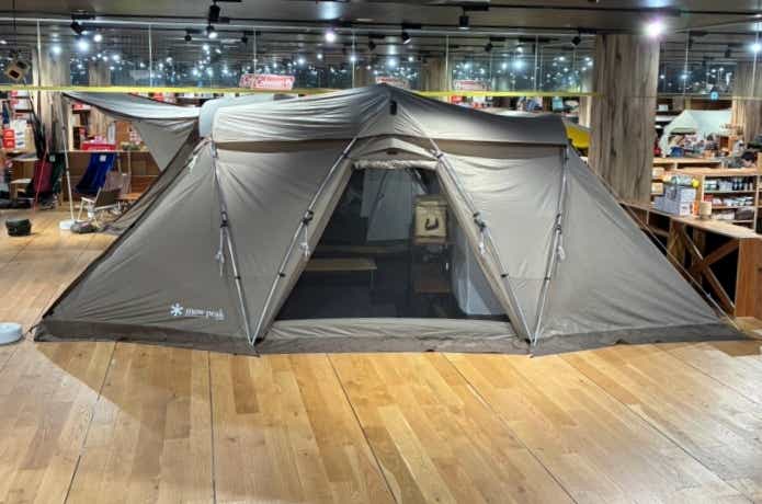 スノーピークのランドネストシェルター