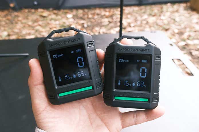 2つの温度計付き一酸化炭素チェッカー