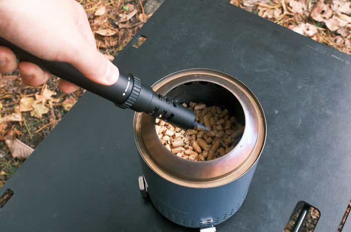 メサ ヒートディフレクターのペレットを着火