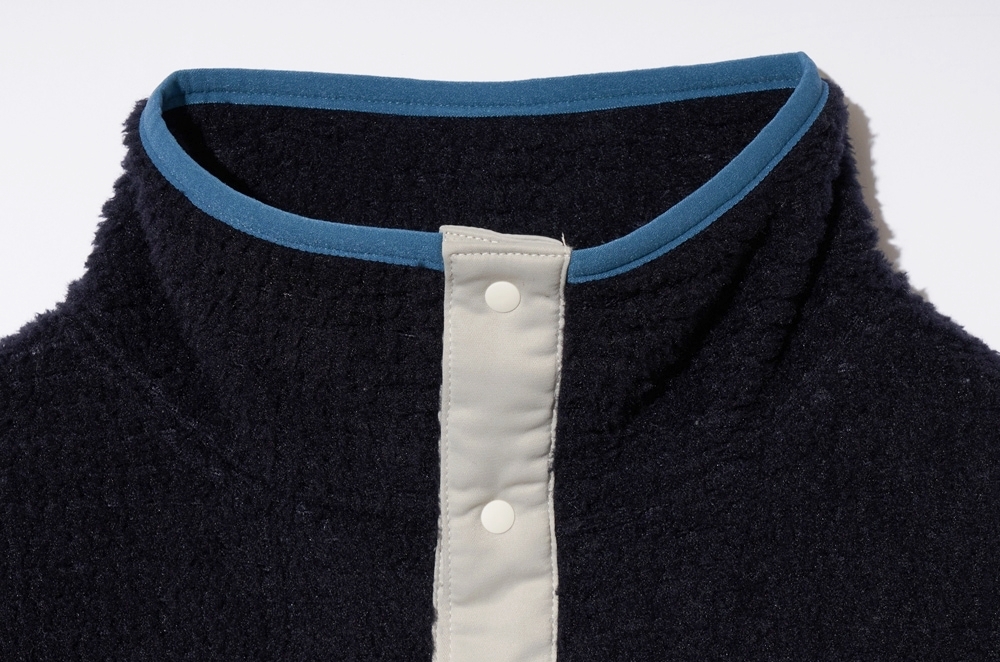 これはキャンパー好きかも。コブマスター新作フリースなら、“テントも家”も暖かい。ネイビーは残りわずか