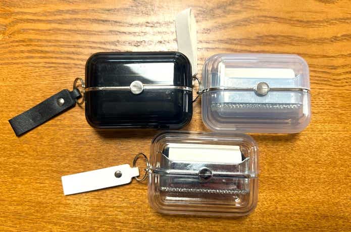 ダイソー「取り換え式2wayほこり取り」