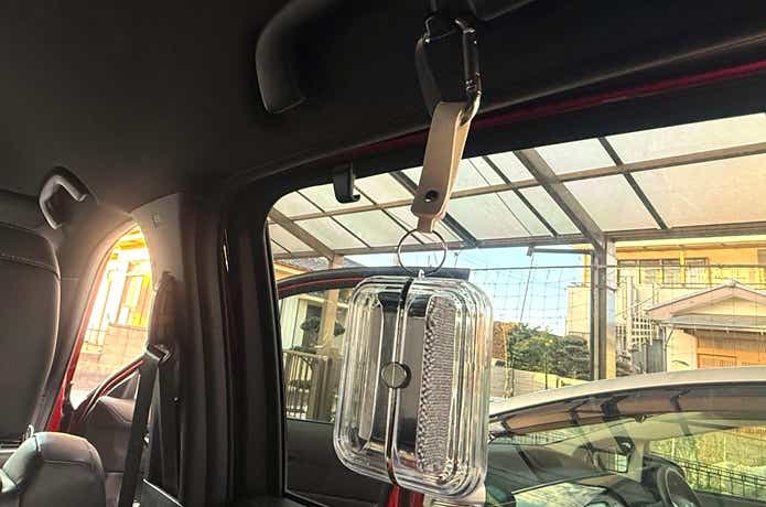 ダイソー「取り換え式2wayほこり取り」