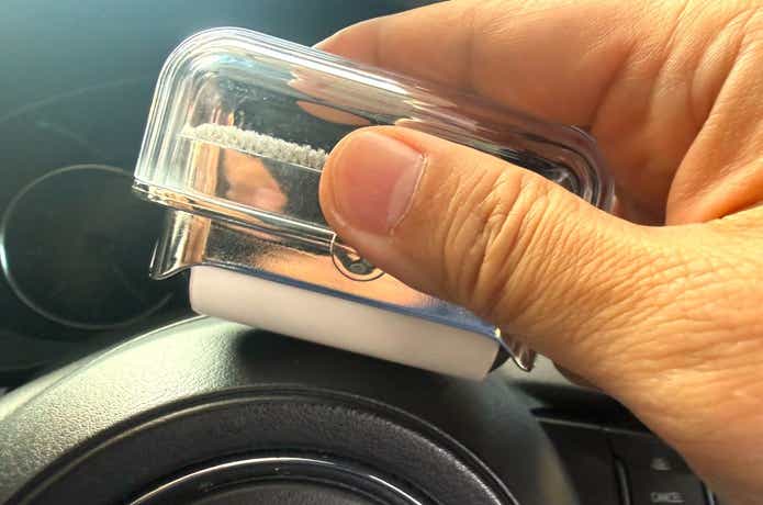 ダイソー「取り換え式2wayほこり取り」