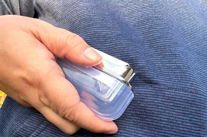 ダイソー「取り換え式2wayほこり取り」