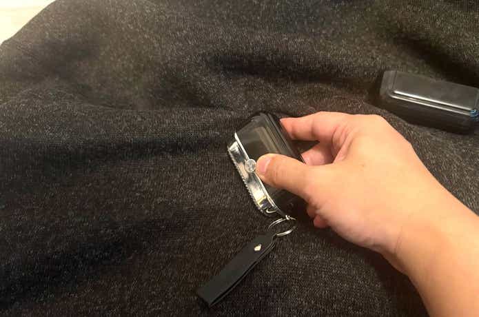 ダイソー「取り換え式2wayほこり取り」