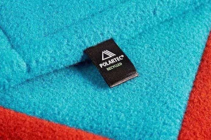 ポーラテックのロゴ