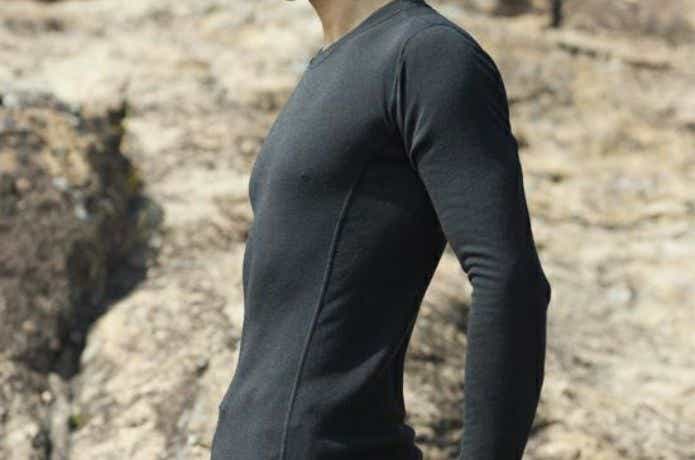【寒さ知らず】アウトドア用高機能インナーおすすめ10選!冬キャンプも普段使いも暖かく快適に