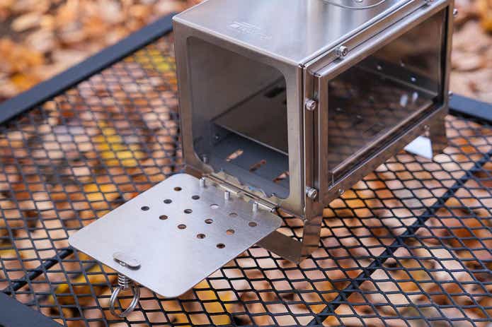 フィールドアのミニ薪ストーブ内部