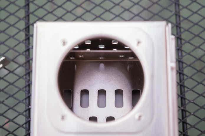 フィールドアのミニ薪ストーブ底面