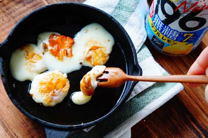 カチョカバロチッコロを焼いている様子