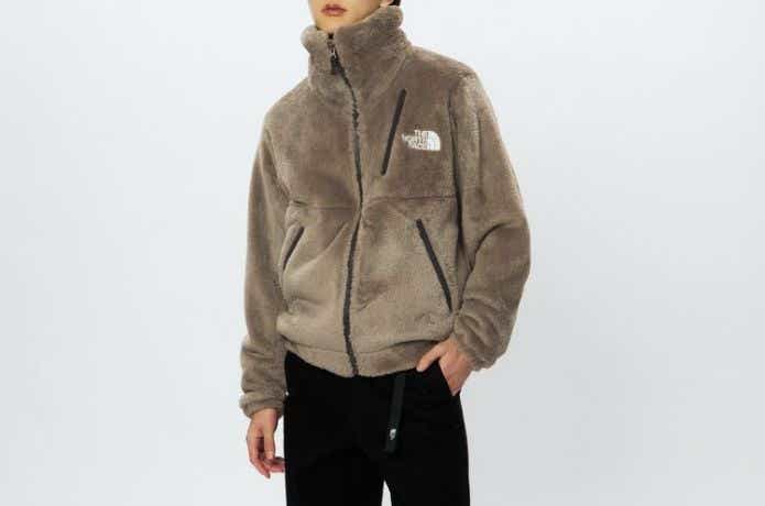 ノースのフリースをきた人