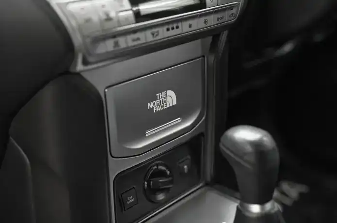 ランドクルーザープラド「ニュースケープ」