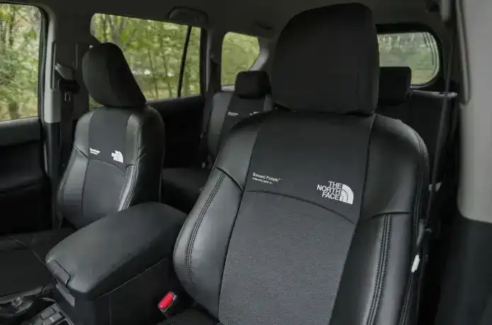 ランドクルーザープラド「ニュースケープ」