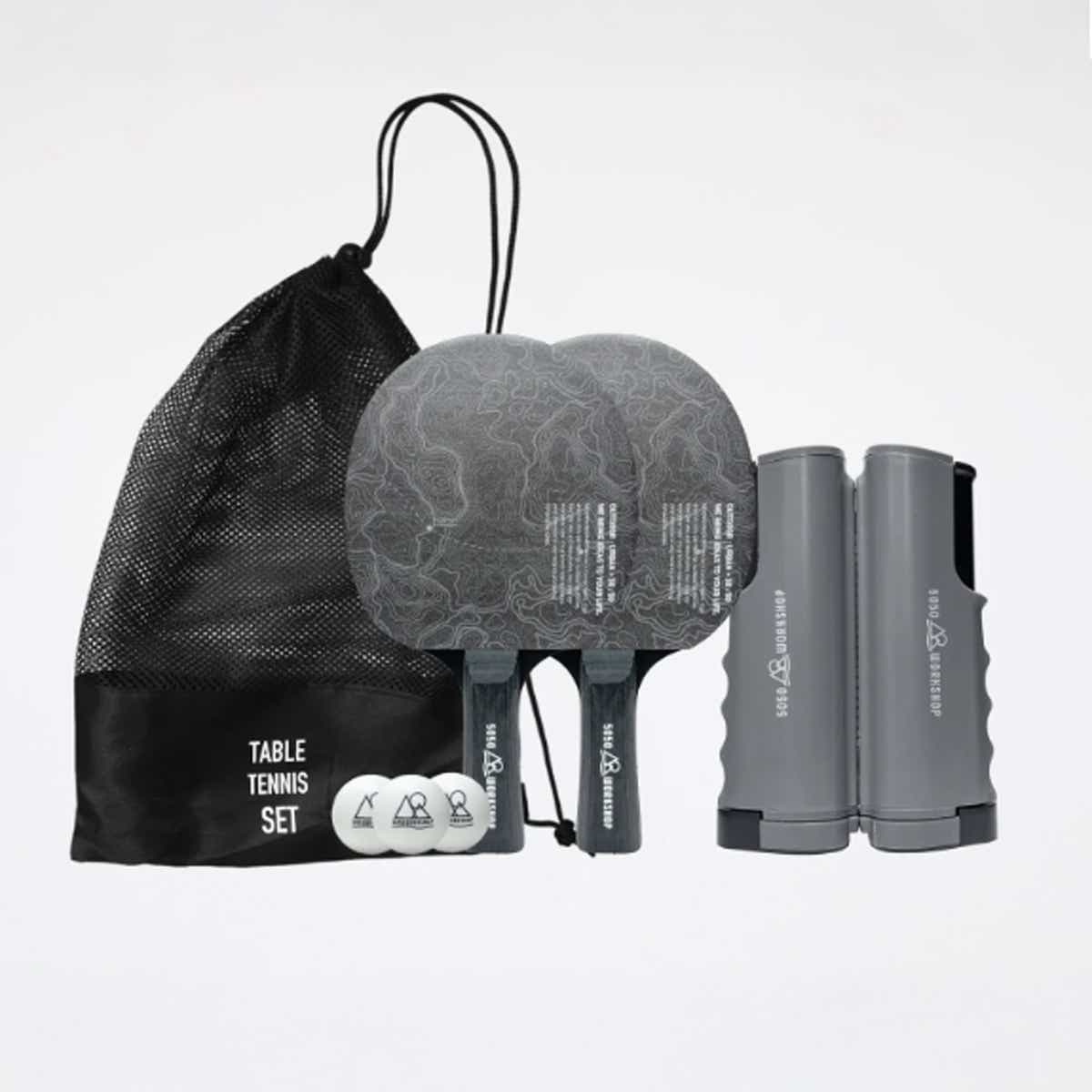 アウトドアで卓球が楽しめるユニークなアイテム。持ち運びやすさも魅力