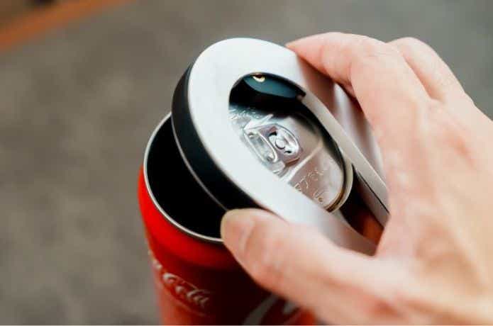 DAVI / Can Openerで缶を開ける