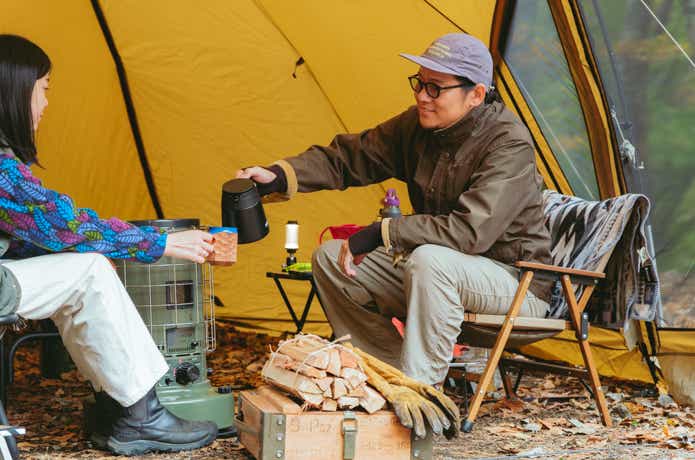 B.V.Dの「瞬暖 GRID-TEC サムホールクルーネック」