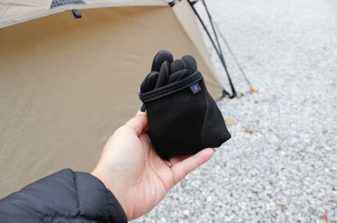 クリマプレンフィッシンググローブを丸めた状態