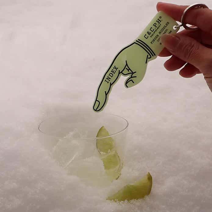 C&C.P.H.「フィンガーマドラー 蓄光」