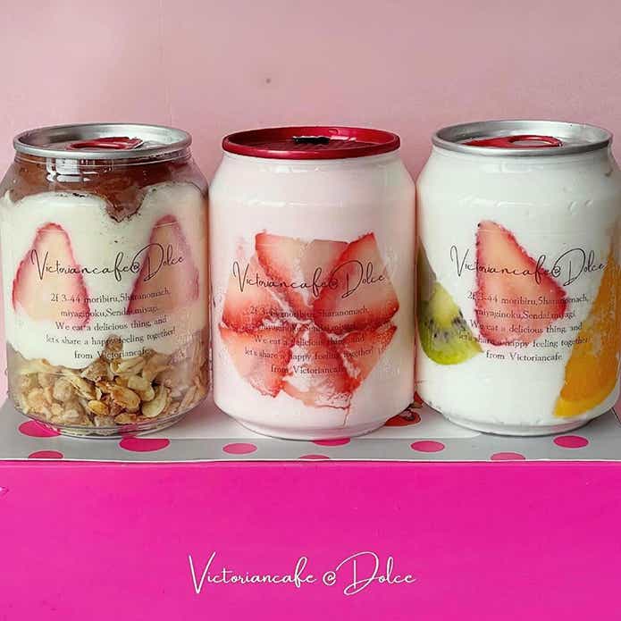 ヴィクトリアンカフェ「パフェケーキ缶」