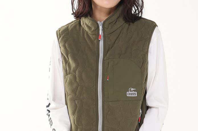 【1着あると万能】フリースベストは可能性無限大！おすすめ15選と着こなしコーデ例