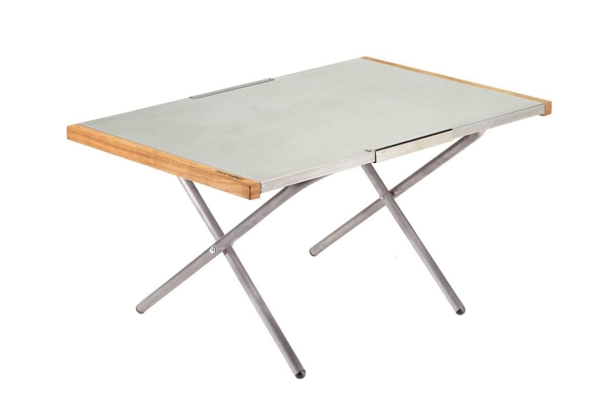 ユニフレーム「焚き火テーブルラージ」が4年ぶりに復活!ずっと待ってた…【数量限定 12月20日発売】