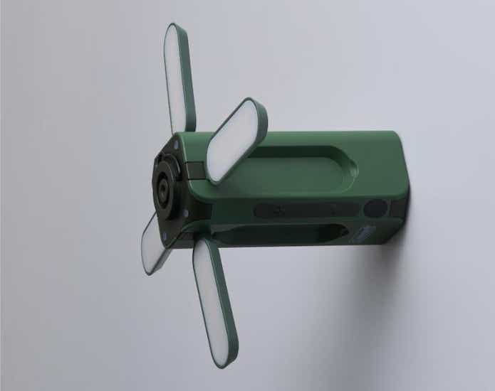 コールマン　「コンパクトパネルライト」