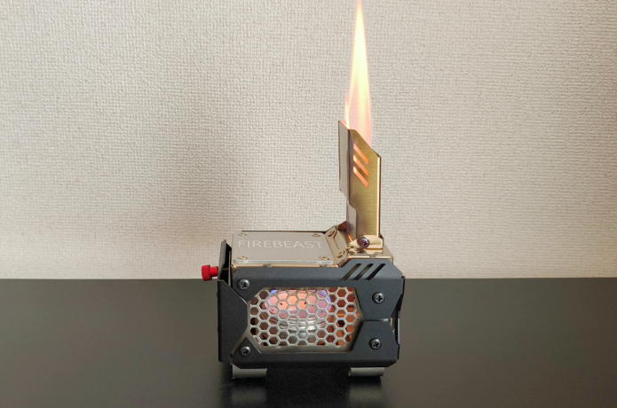 Makuake　マクアケ　ミニ薪ストーブ 「FireBeast 12」