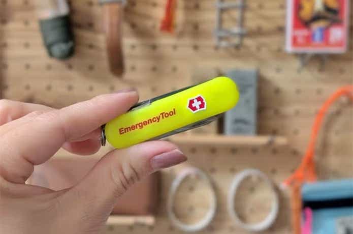 ビクトリノックス「シグネチャー ライト」手持ち