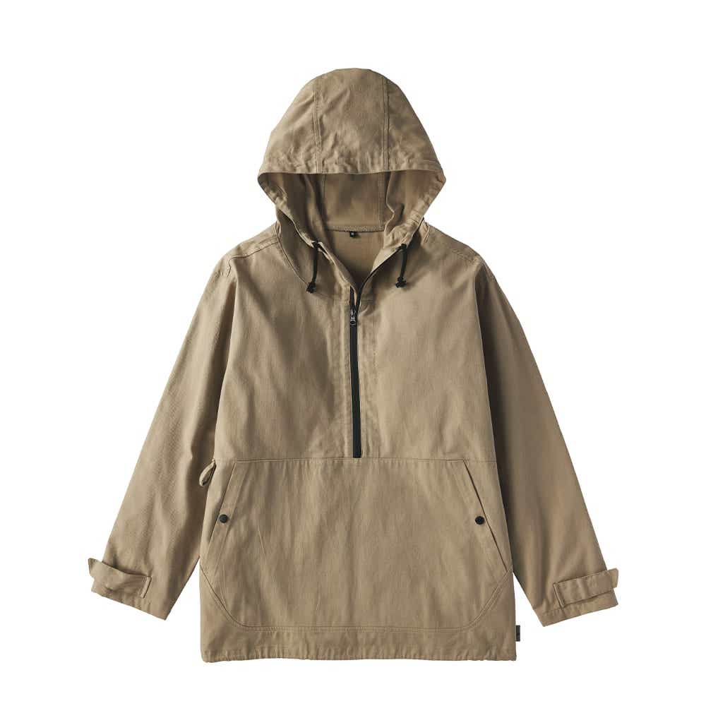 焚き火も楽しめる綿100％ハイコスパパーカー