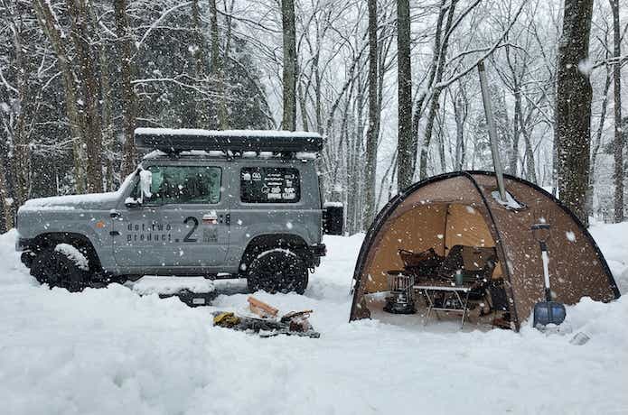 ココネスト_雪中キャンプシーン