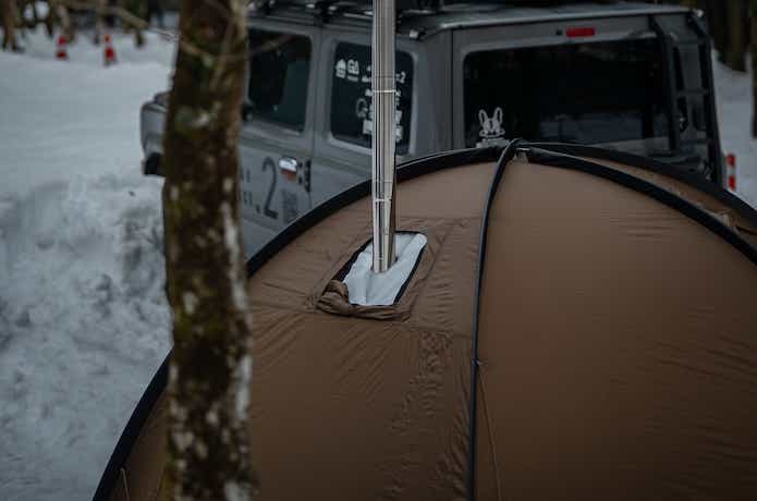 ココネスト_煙突穴