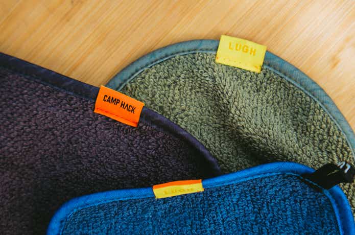 LUGH「CAMPHACK別注 OUTdryerスーパータイニータオルセット」