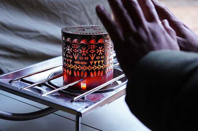 FUTUREFOX「フラットバーナー専用ヒーターアタッチメント」に手かざし