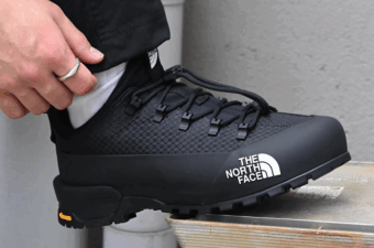 ザ・ノース・フェイスはスニーカーも見逃せない！最新モデル&気になるサイズ感まとめ